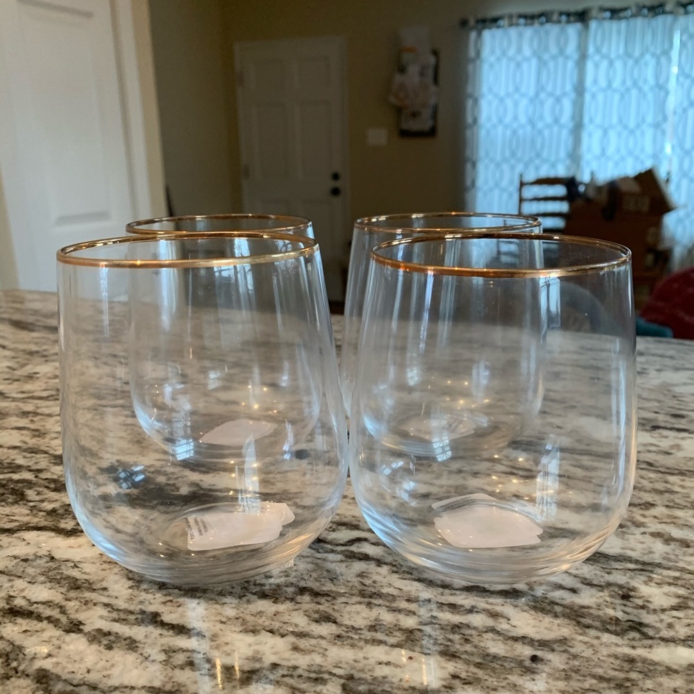 Pottery Barn Stemless Wine Glasses Set of 4